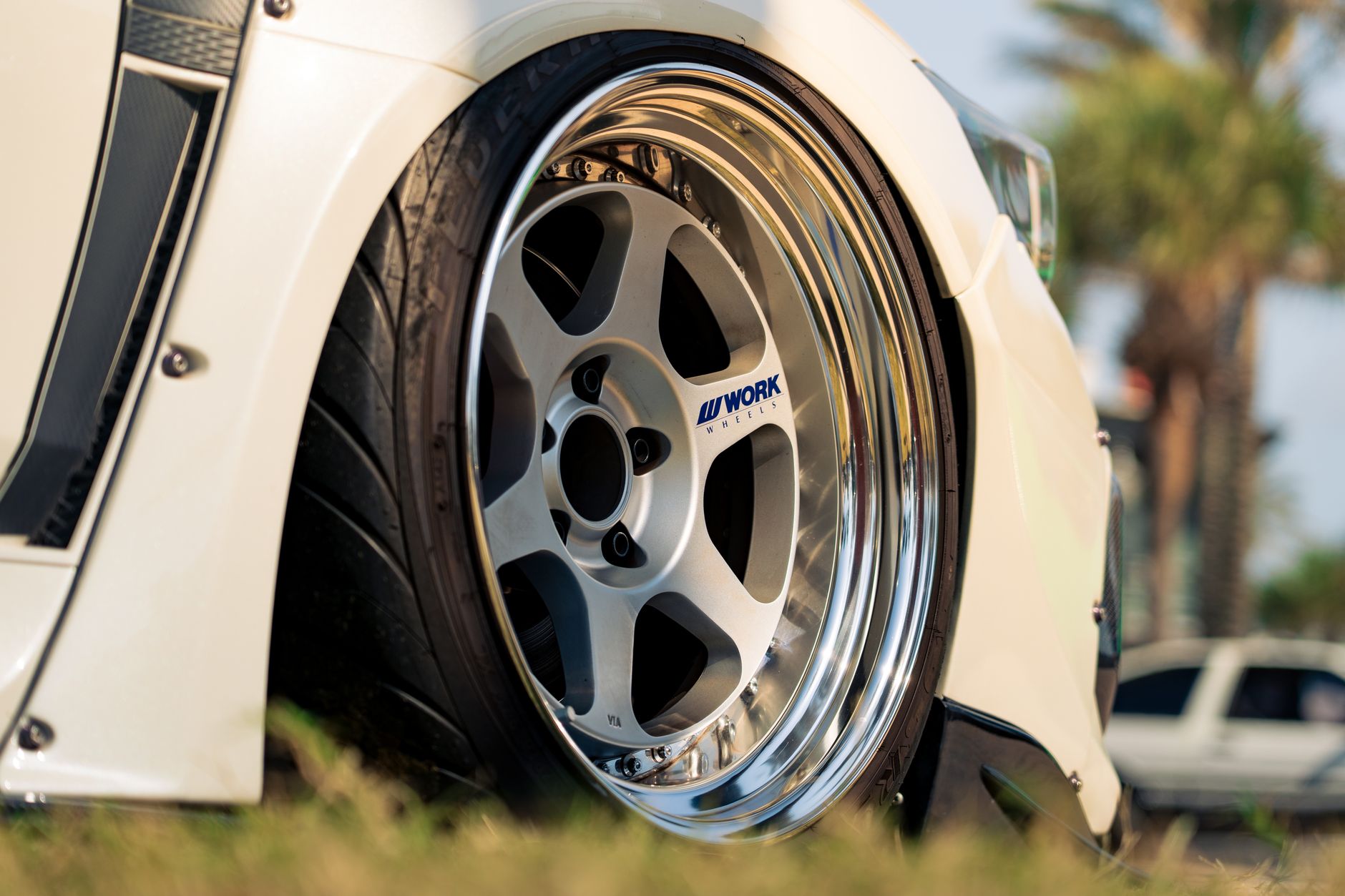 Advan