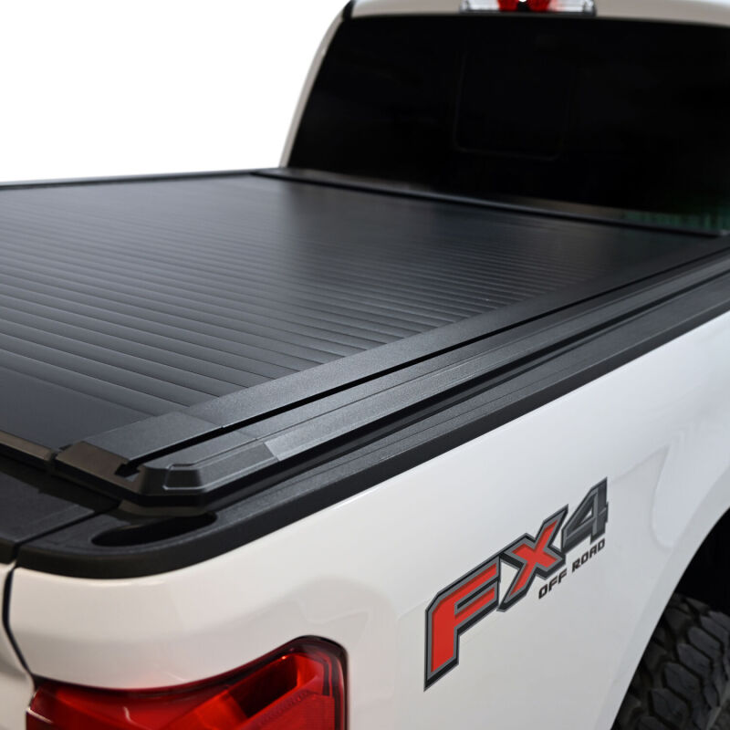 Westin Manual Retractable Tonneau Cover - Black - Fits 2017-2026 Ford F-250/F-350/F-450/F-550 Super Duty (6ft 10in Bed)