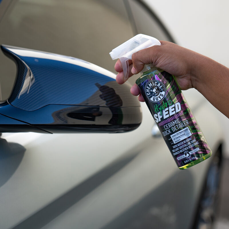 16oz spray bottle of Chemical Guys HydroSpeed Ceramic Quick Detailer with blue liquid and yellow spray head
