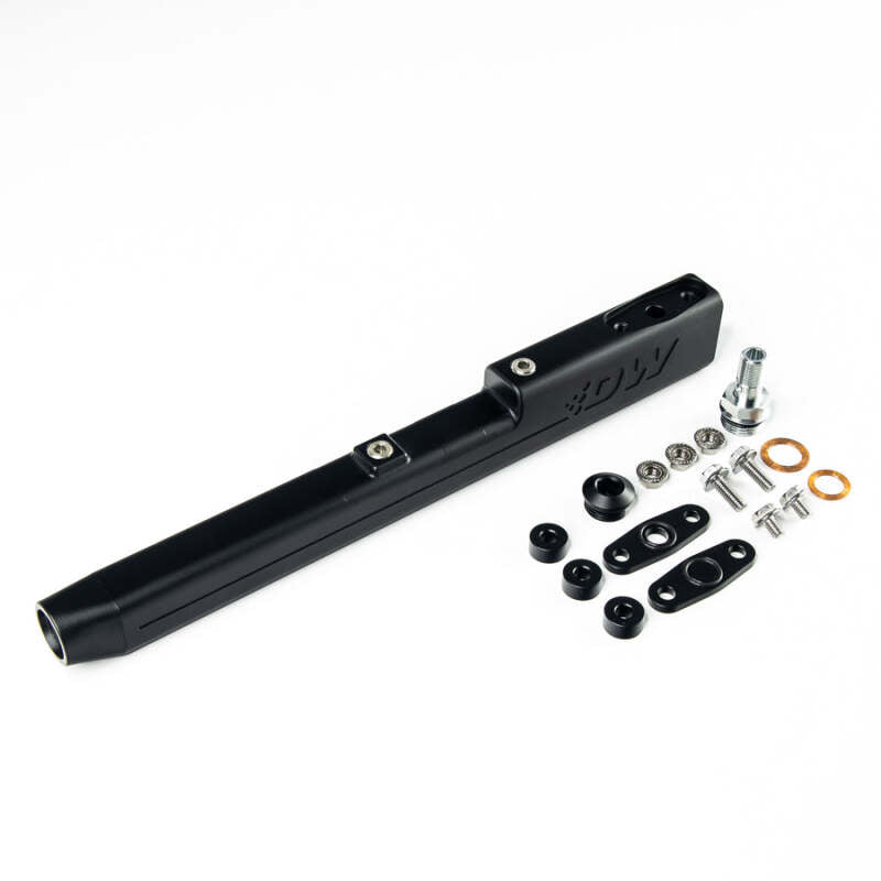 DeatschWerks aluminum high-flow fuel rail for Honda and Acura B-Series engines.