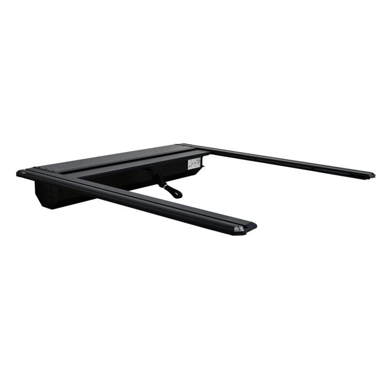 Westin Manual Retractable Tonneau Cover for 2024-2026 Toyota Tacoma (5ft Bed) - Black