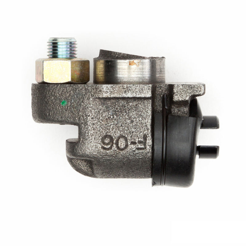 DFC front brake wheel cylinder for 1967-1972 Nissan 520 and 521 pickups