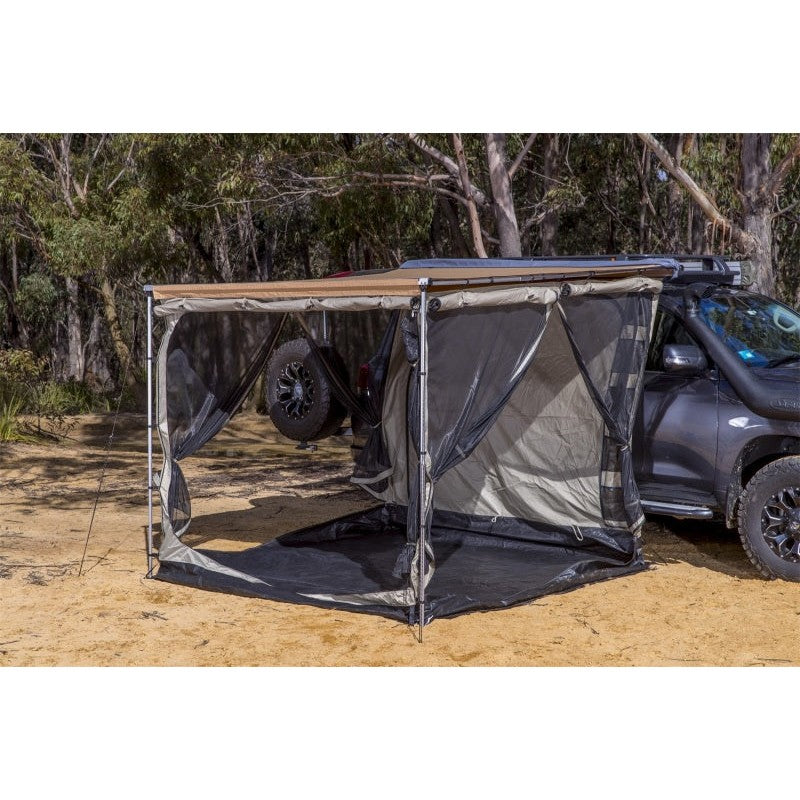 ARB Deluxe Awning Room with 2500x2500mm dimensions, dual-layer zippered walls, and integrated floor.
