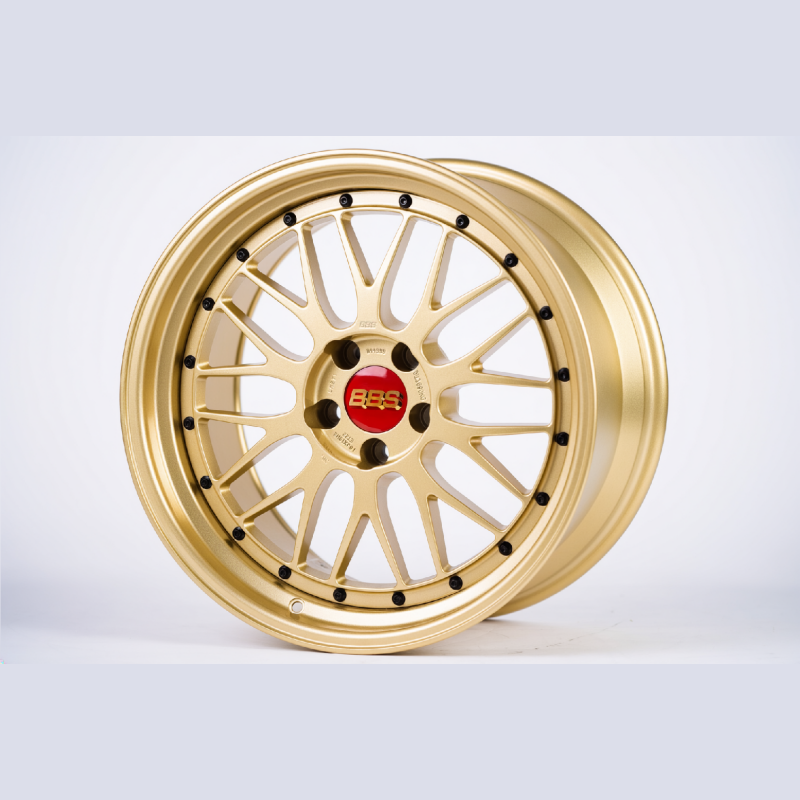 BBS LM 19x10 Gold F1 Championship Edition 2-piece wheel with 5x114.3 bolt pattern and ET22 offset.