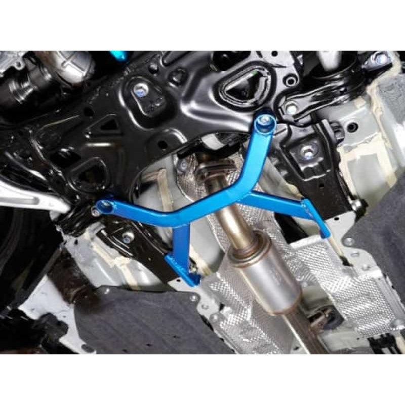 Cusco Power Brace Center chassis reinforcement for 2017 Honda Civic Type-R FK8.