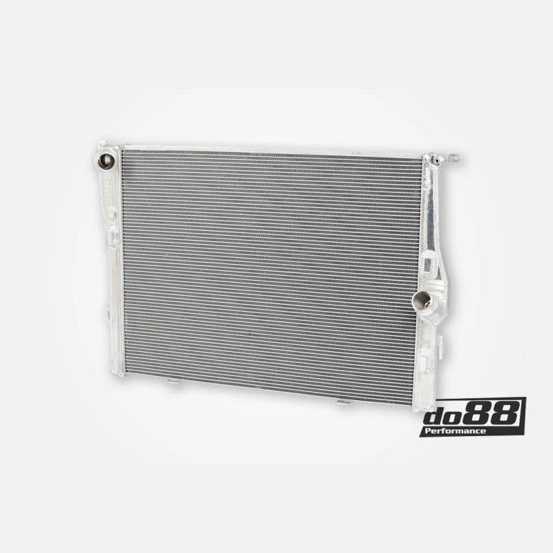 do88 all-aluminum performance radiator for 2007-2013 BMW M3 E90 E92 E93