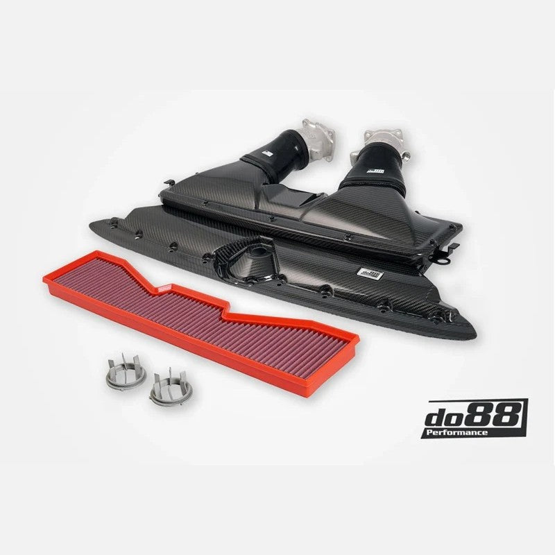 Gloss finish do88 carbon fiber air intake system and OE air straighteners for Audi RS6 and RS7 C8 4.0T