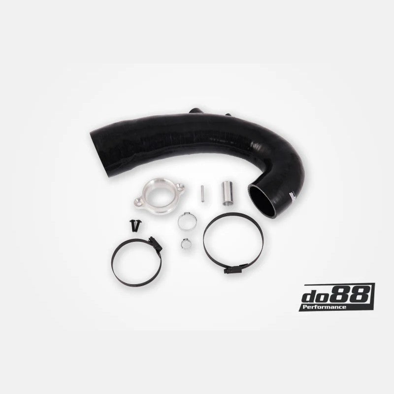 do88 wire-reinforced silicone turbo inlet hose for the Toyota GR Yaris induction system.