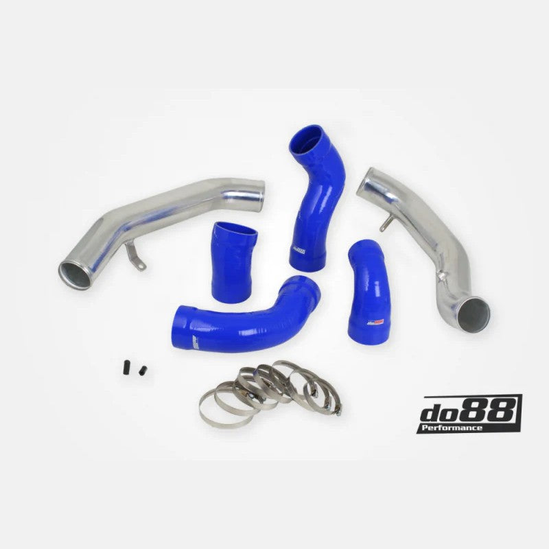 do88 aluminum pressure pipe kit with blue silicone hoses and clamps for Volvo 3.0L T6 engines.