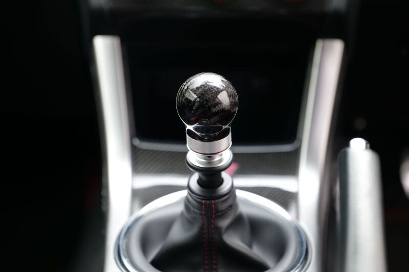 HKS 2015-2021 Subaru WRX STI 6MT Carbon Shift Knob