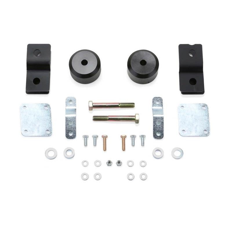Fabtech 2-inch leveling system components and hardware for 2017-2026 Ford F-250 and F-350 Super Duty 4WD trucks.
