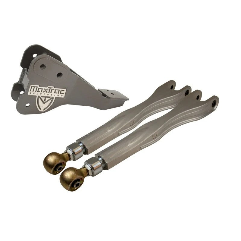 MaxTrac suspension front driver side 4-link arms and mounting bracket for 2017-2022 Ford Super Duty lift kits