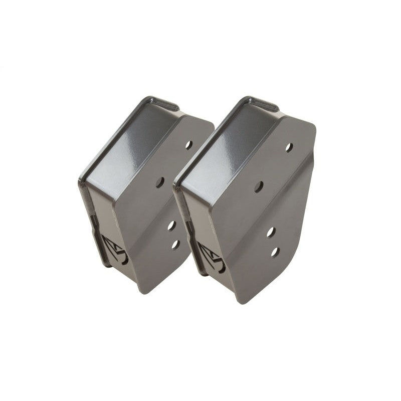 MaxTrac 943300-2 front radius arm drop brackets and mounting hardware for Ford F-250/F-350 Super Duty.