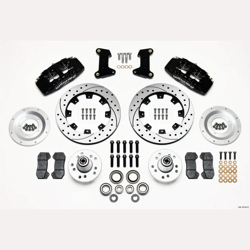 Wilwood DynaPro 6 front hub kit with 6-piston forged billet calipers and 12.19-inch drilled brake rotors.
