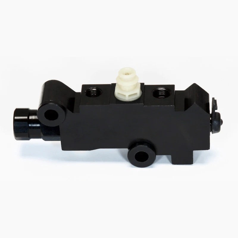 Black anodized aluminum Wilwood GM style fixed proportioning valve with delay circuit for disc and drum brakes.